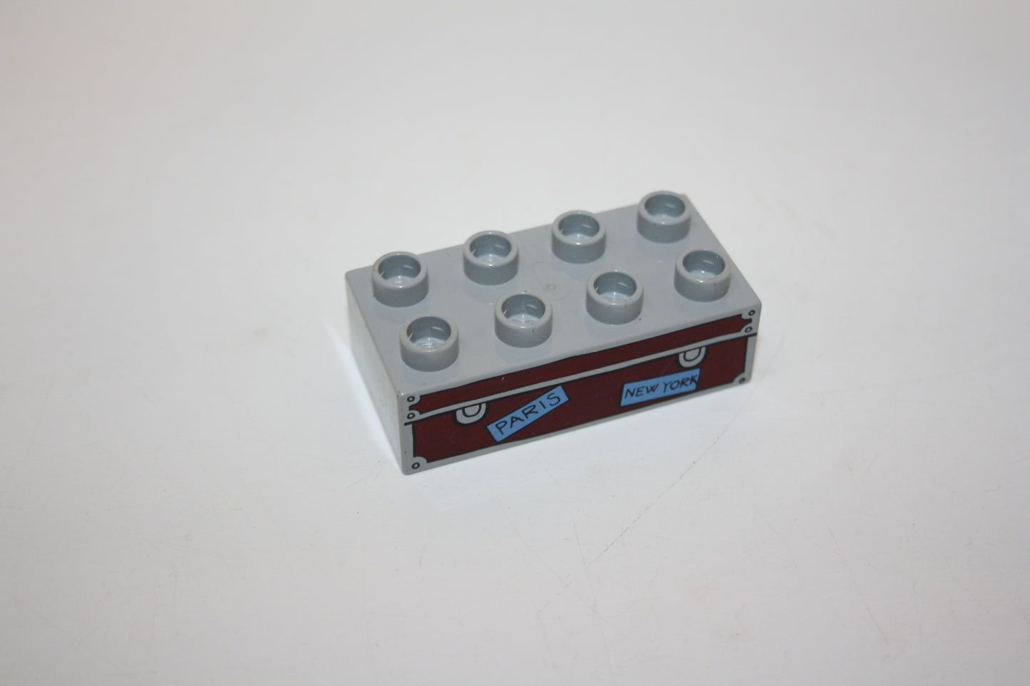 Duplo Motivstein - Koffer (2x4Noppen) hellgrau