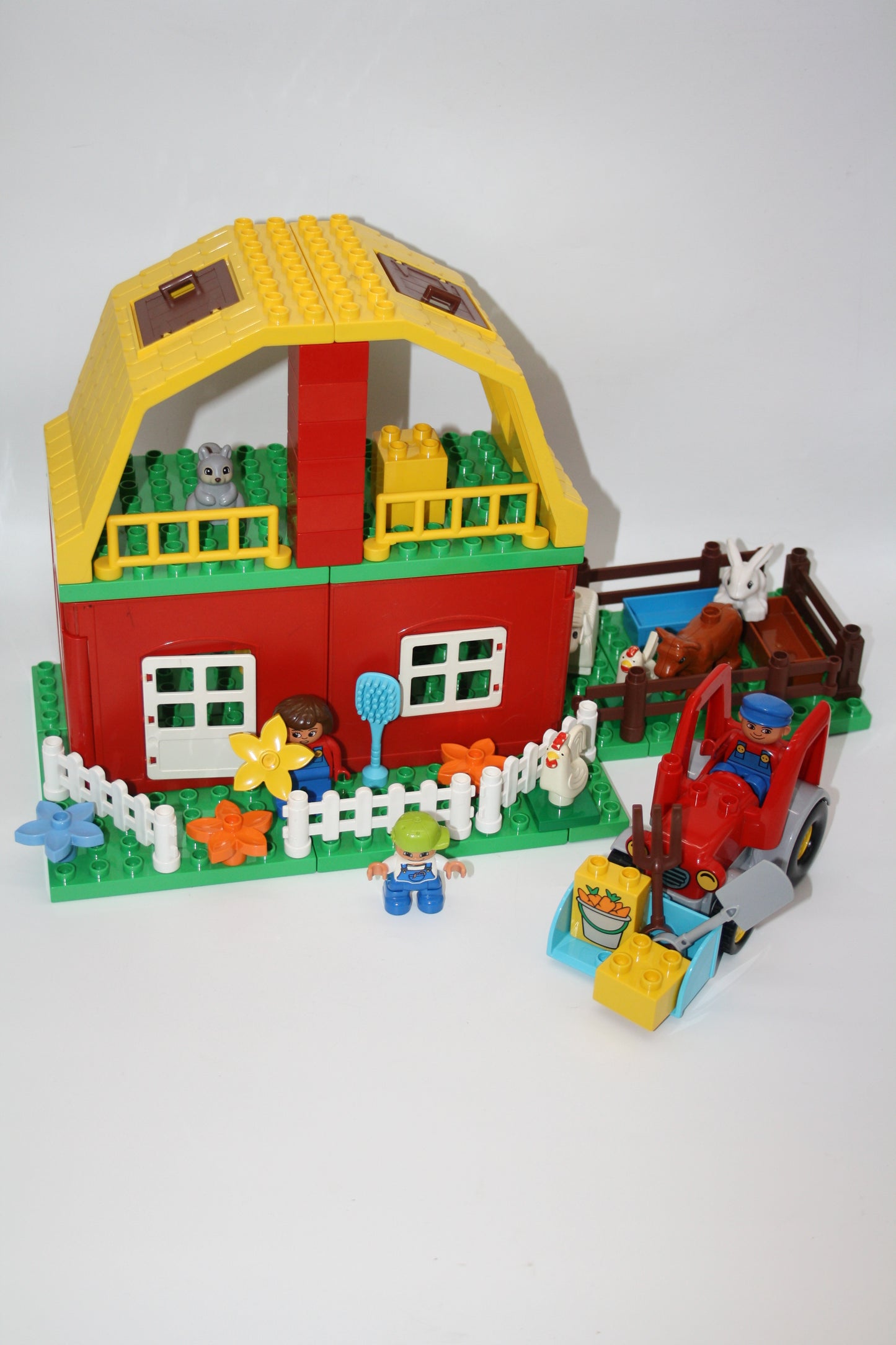 Duplo - Bauernhof mit Scheune, Traktor & Figuren, sowie Zubehör - selbstkreiert