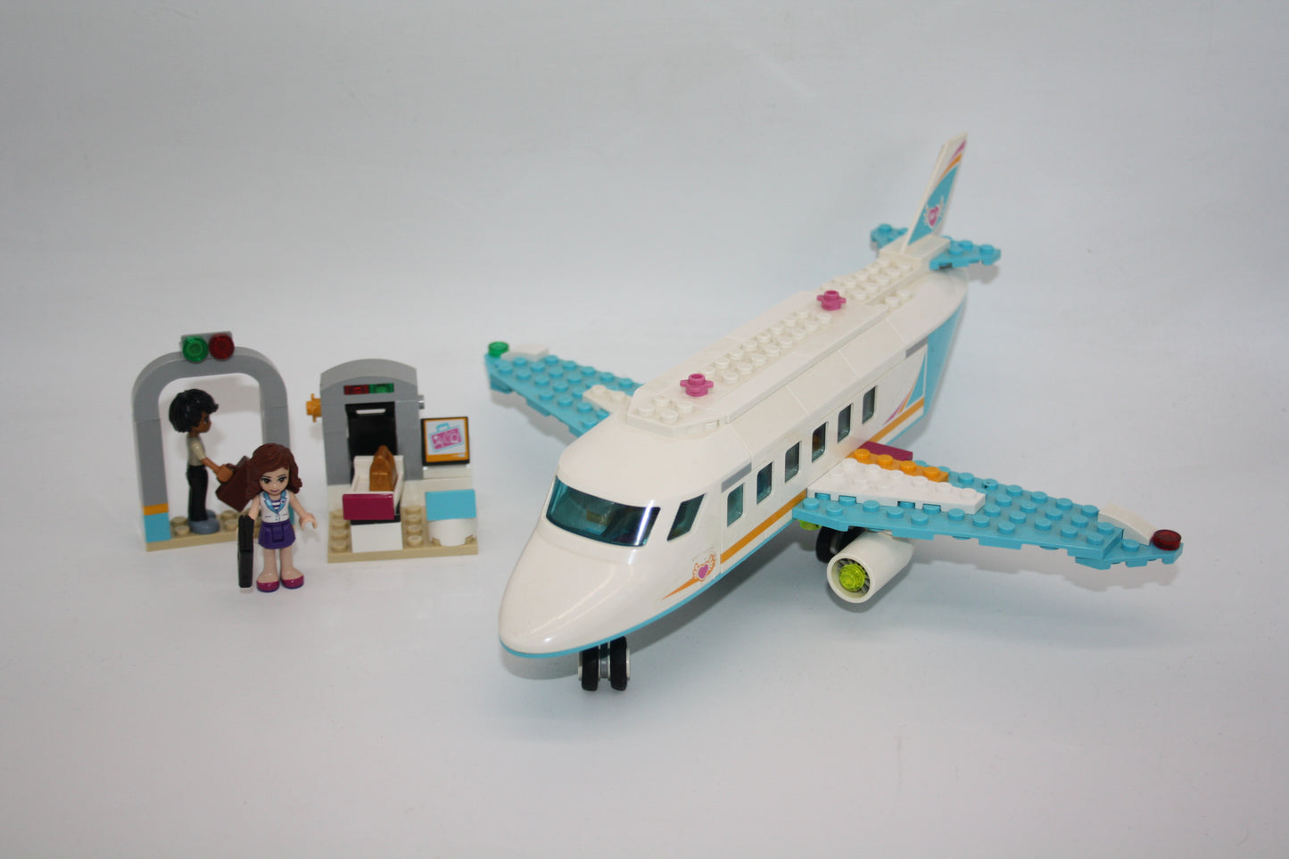 LEGO® Friends - 41100 Heartlake Jet - inkl. BA