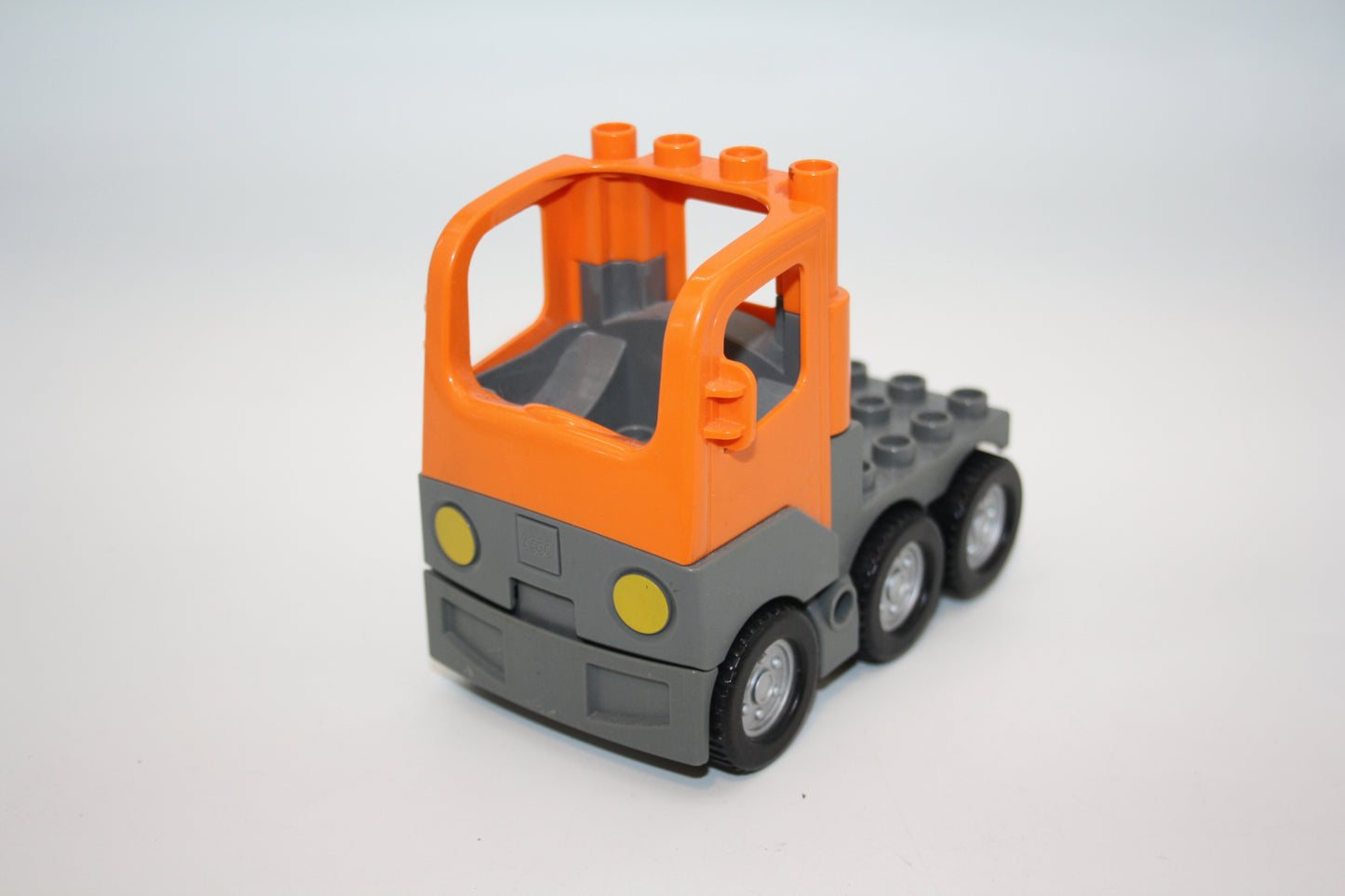 Duplo - Zugmaschine/Lastwagen - vers. Farben/Varianten - LKW/Lastwagen - Fahrzeuge