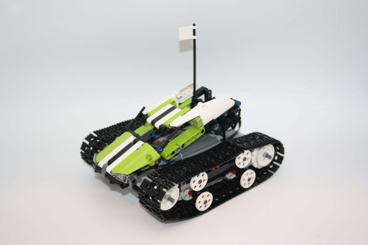 LEGO® - Technic Set - 42065 Ferngesteuerter Tracked Racer - inkl. BA & OVP