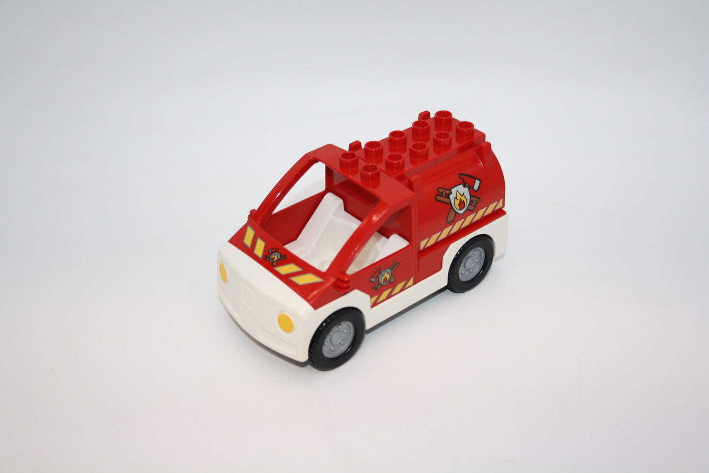 Duplo - Feuerwehr Pickup mit Tank Aufsatz - rot - Auto/PKW - Fahrzeuge