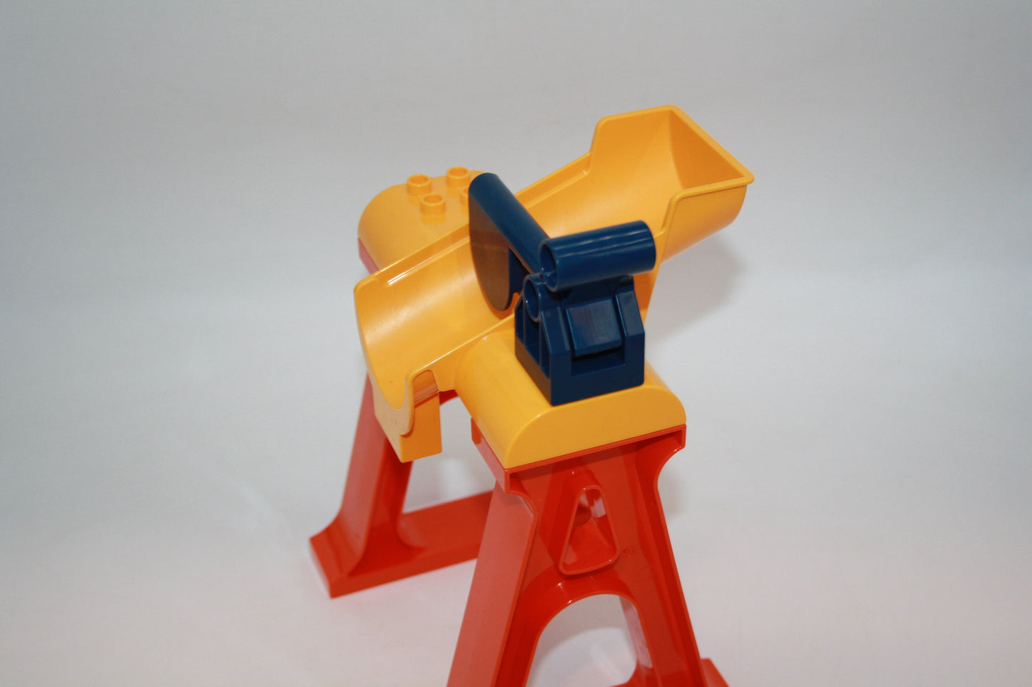 Duplo - neue Verladestation/Schütte - dunkelgelb/rot - große Teile - neu/unbespielt - Bauelemente