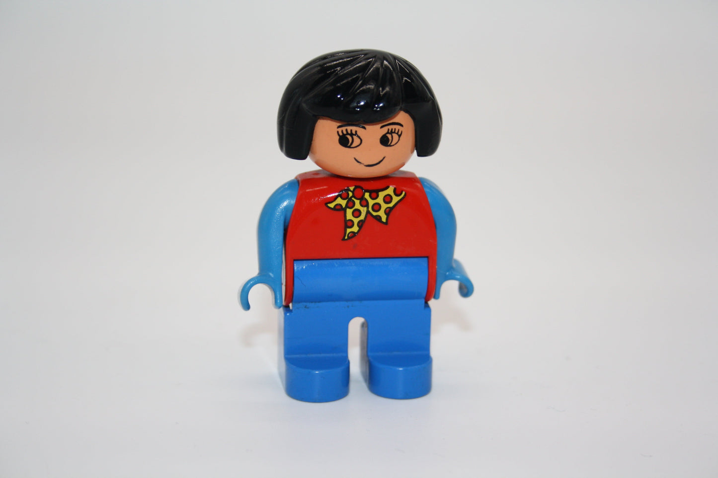 Duplo - Stewardess - blaue Hose/rote Oberteil m. Halstuch - Frau - Figur - Stewardess