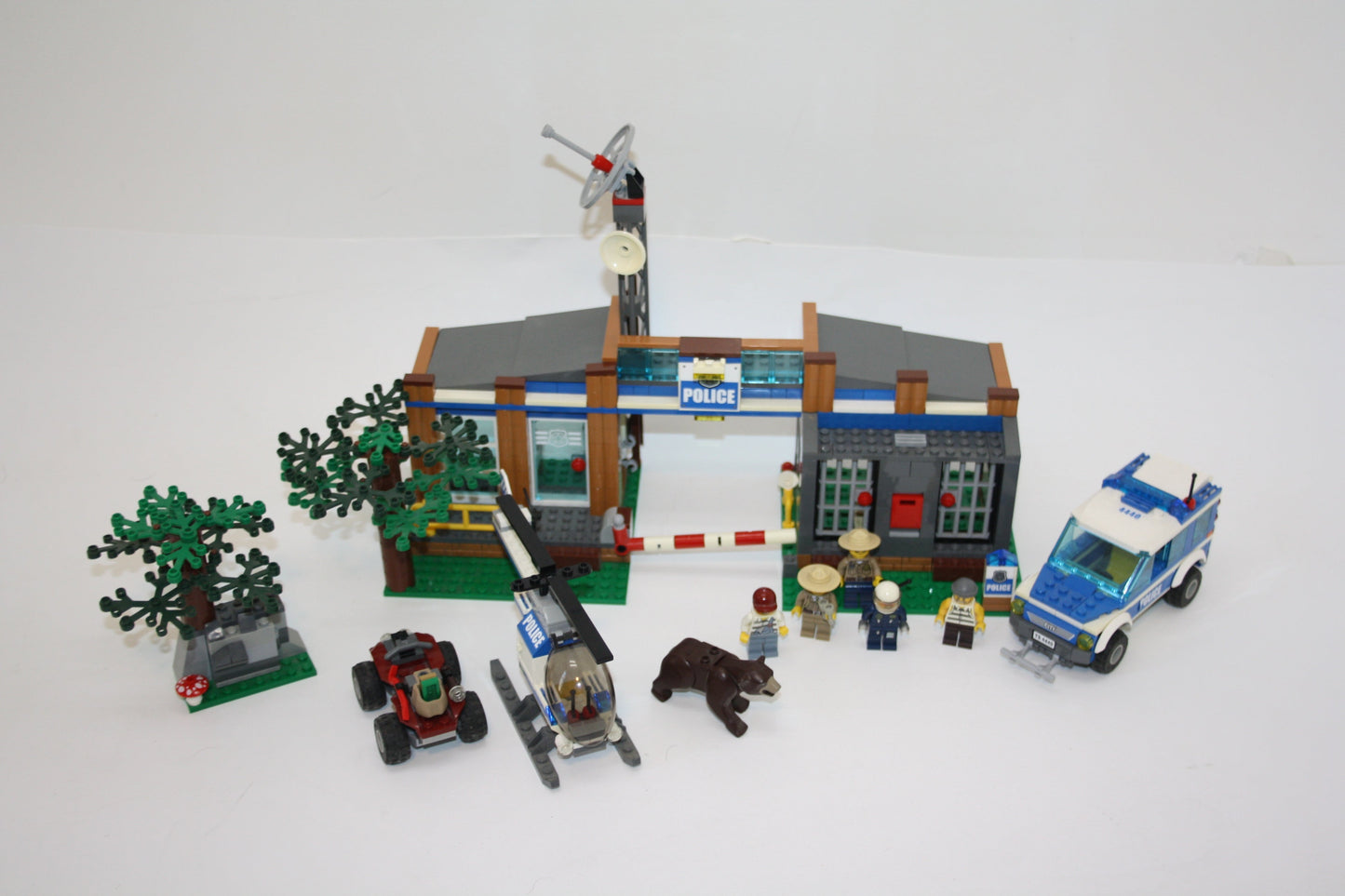 LEGO® City Set - 4440 Forstpolizeirevier - City - Sets