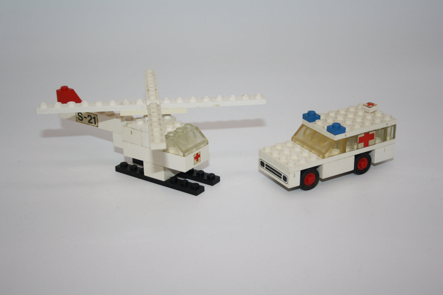 LEGO® - Set 653 Rettungswagen/krankenwagen und Hubschrauber - Fahrzeuge