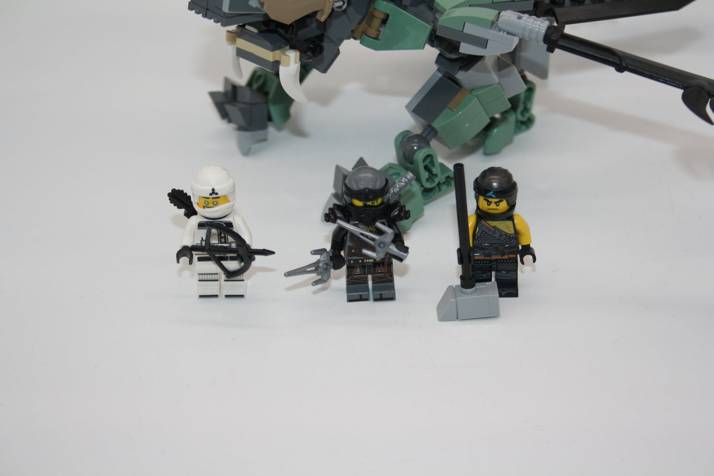 LEGO® Ninjago - Drache mit Figuren- !nur Optisch geprüft!