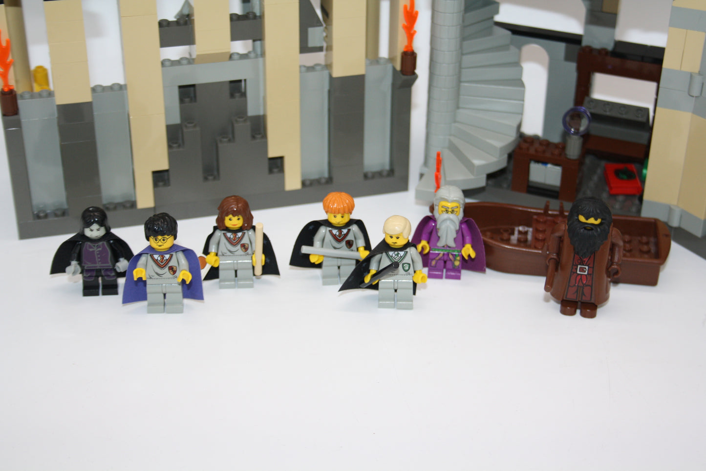 LEGO® - Harry Potter Set - 4709 Hogwarts Schloss - inkl. schlecht erhaltener BA