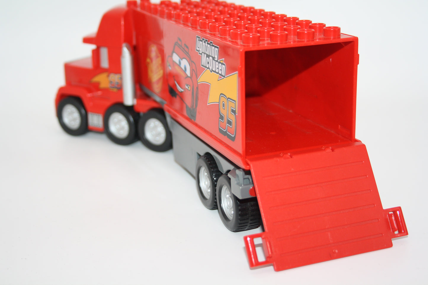 Duplo - Mack m. großem Auflieger - Disney Cars - rot - Lastwagen/LKW - Fahrzeuge