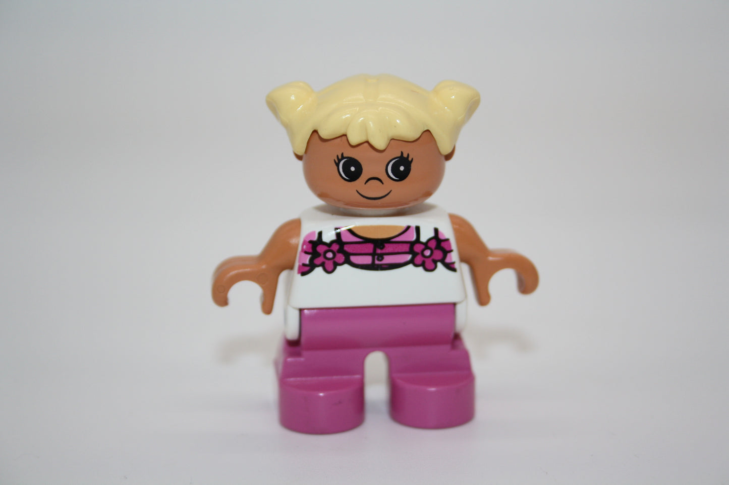 Duplo - Mädchen - pinke Hose/weißes Shirt - Figur