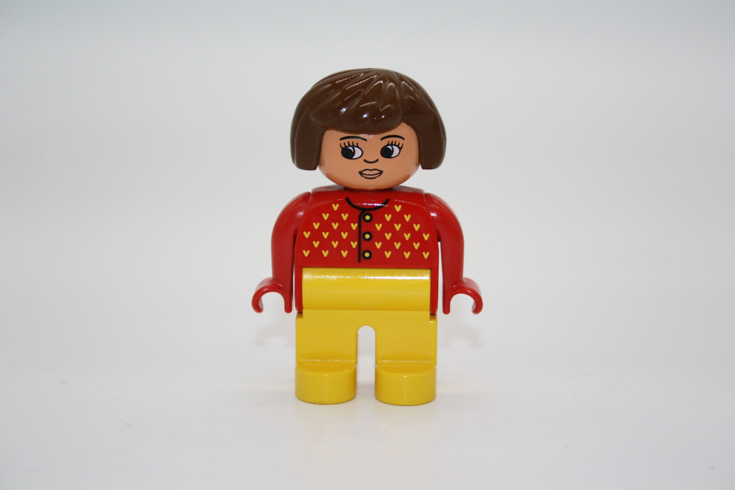 Duplo - Frau alt - gelbe Hose/rotes Oberteil m. Herzen - Figur