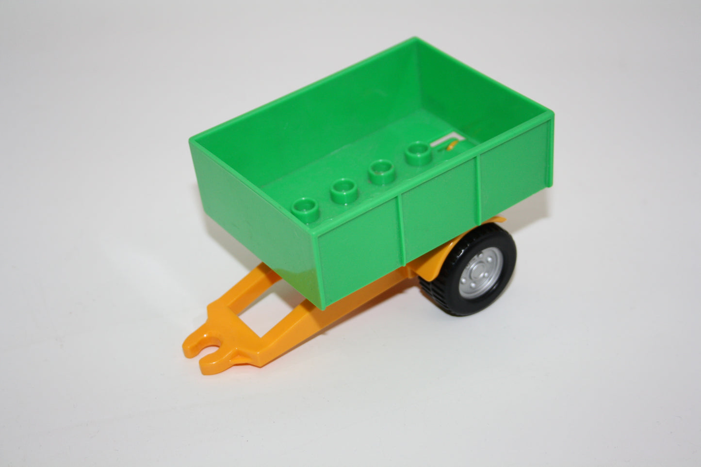 Duplo - Anhänger m. Kippfunktion - zuf. Farbe - Anhänger - Fahrzeuge