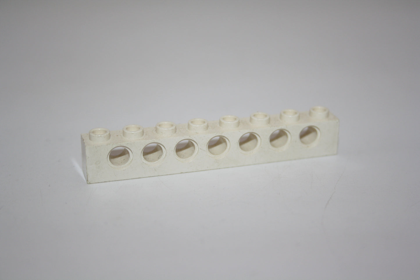 LEGO® Technik - 1x8 Brick/Stein/Lochbalken mit Loch/Löchern - weiß - 3702 - Steine/Bricks