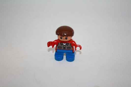 Duplo - Junge - blaue Latzhose/rotes Oberteil/ braune Weste - Figur