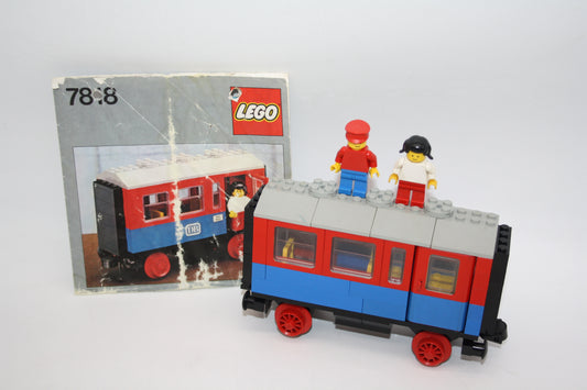 LEGO® System/Eisenbahn Set - 7818 Personenwagen Waggon - inkl. BA (Unvollständig)
