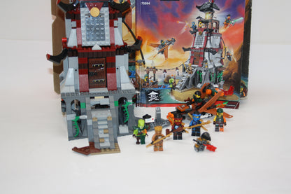 LEGO® - Ninjago Set - 70594 Die Leuchtturmbelagerung - inkl. BA & OVP