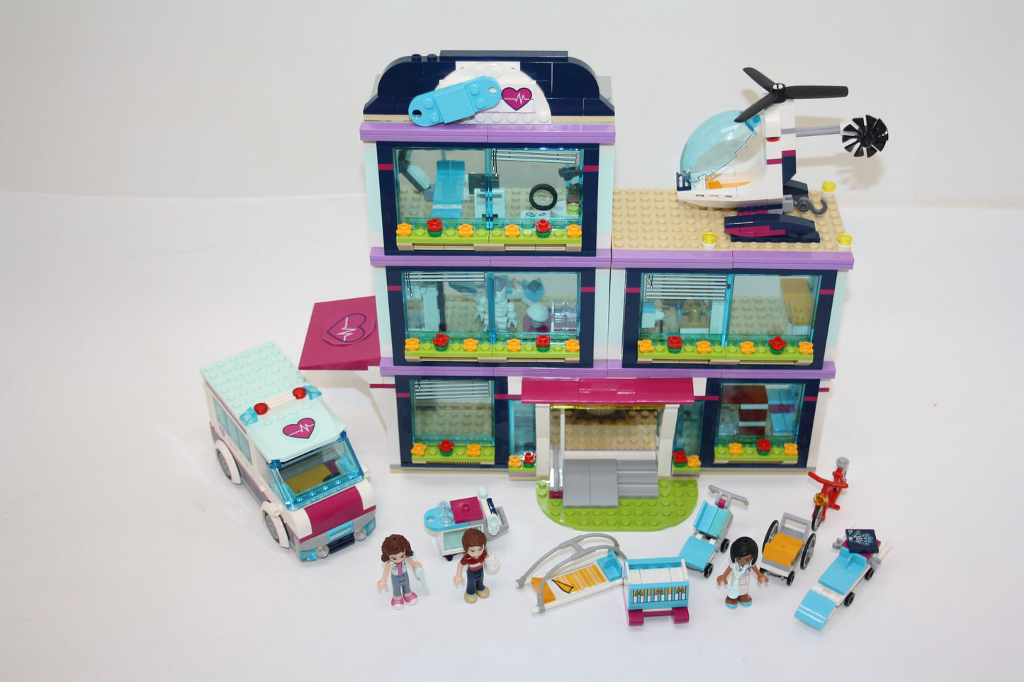 LEGO® Friends - 41318 Heartlake Krankenhaus - inkl. BA & OVP