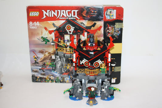 LEGO® - Ninjago Set - 70643 Tempel der Auferstehung - inkl. BA & OVP