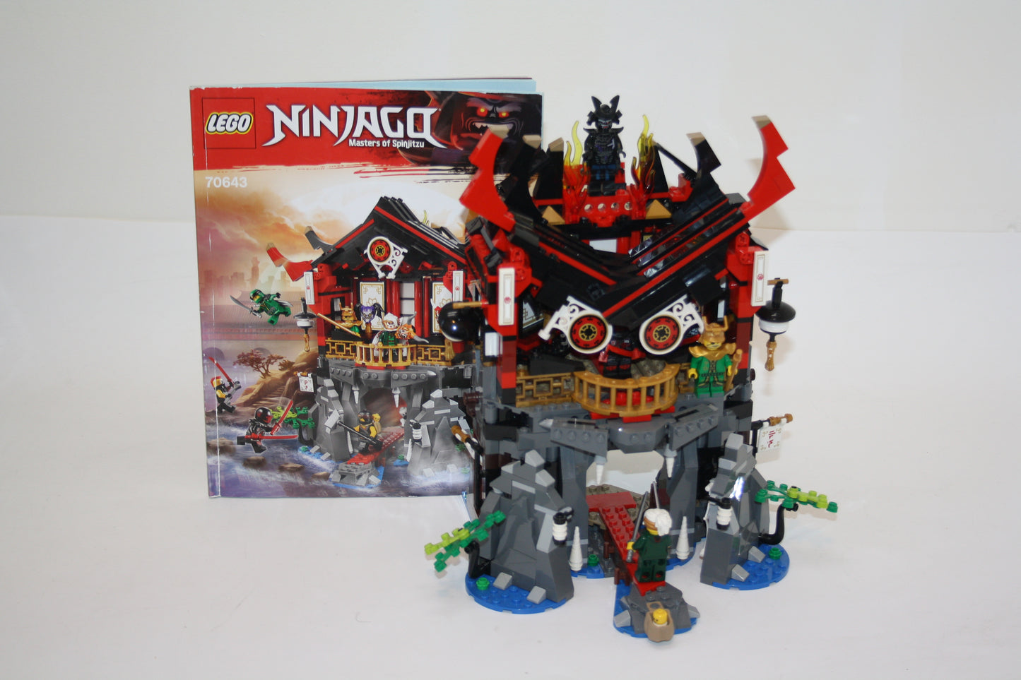 LEGO® - Ninjago Set - 70643 Tempel der Auferstehung - inkl. BA & OVP