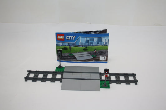 LEGO® Eisenbahn - Bahnübergang - aus 60098 - Bahnhof/Platte inkl. BA