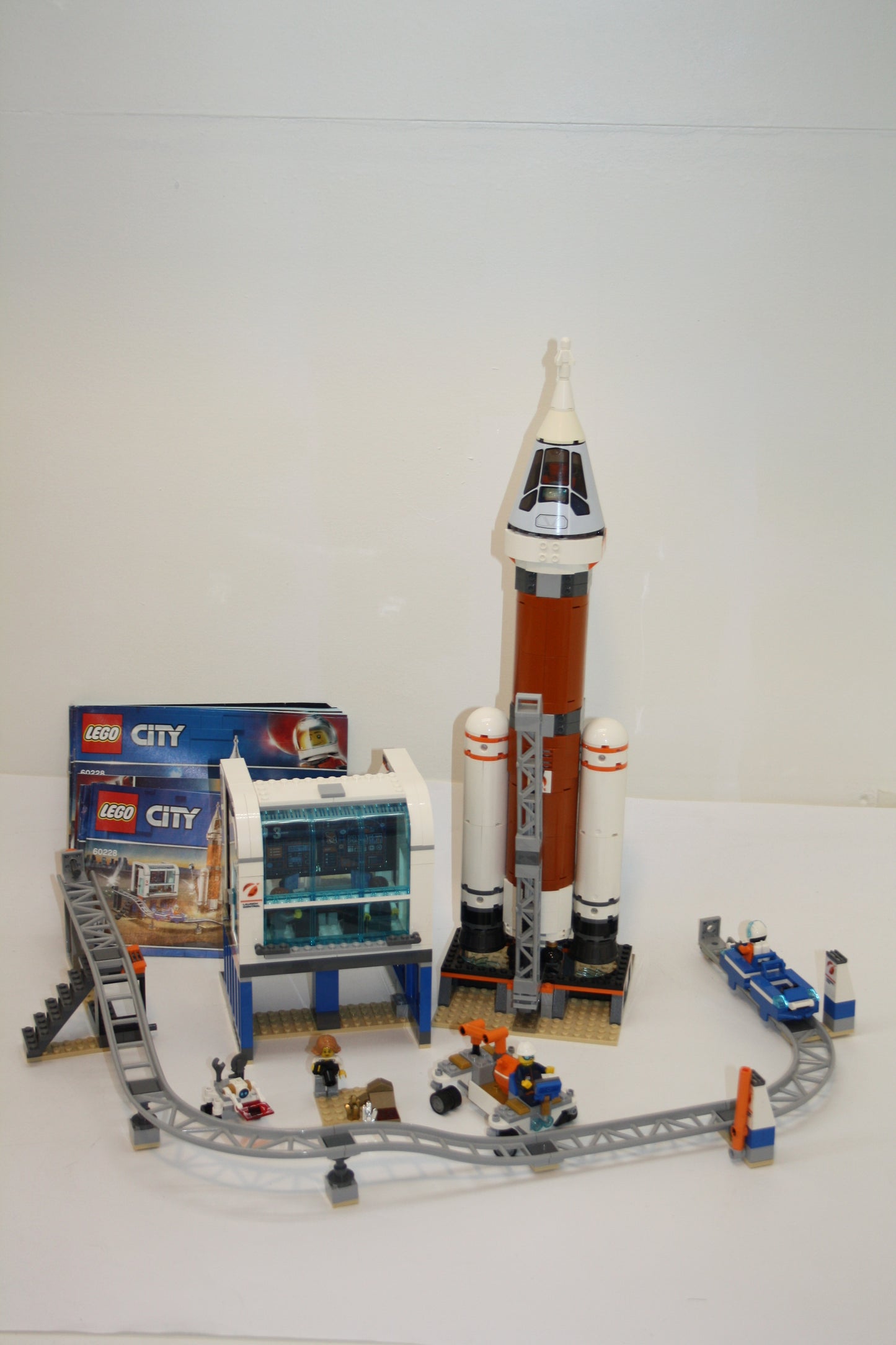 LEGO® - City - 60228 Mars Mission Weltraum-Forschungsraketen-Kontrollzentrum - inkl. BA