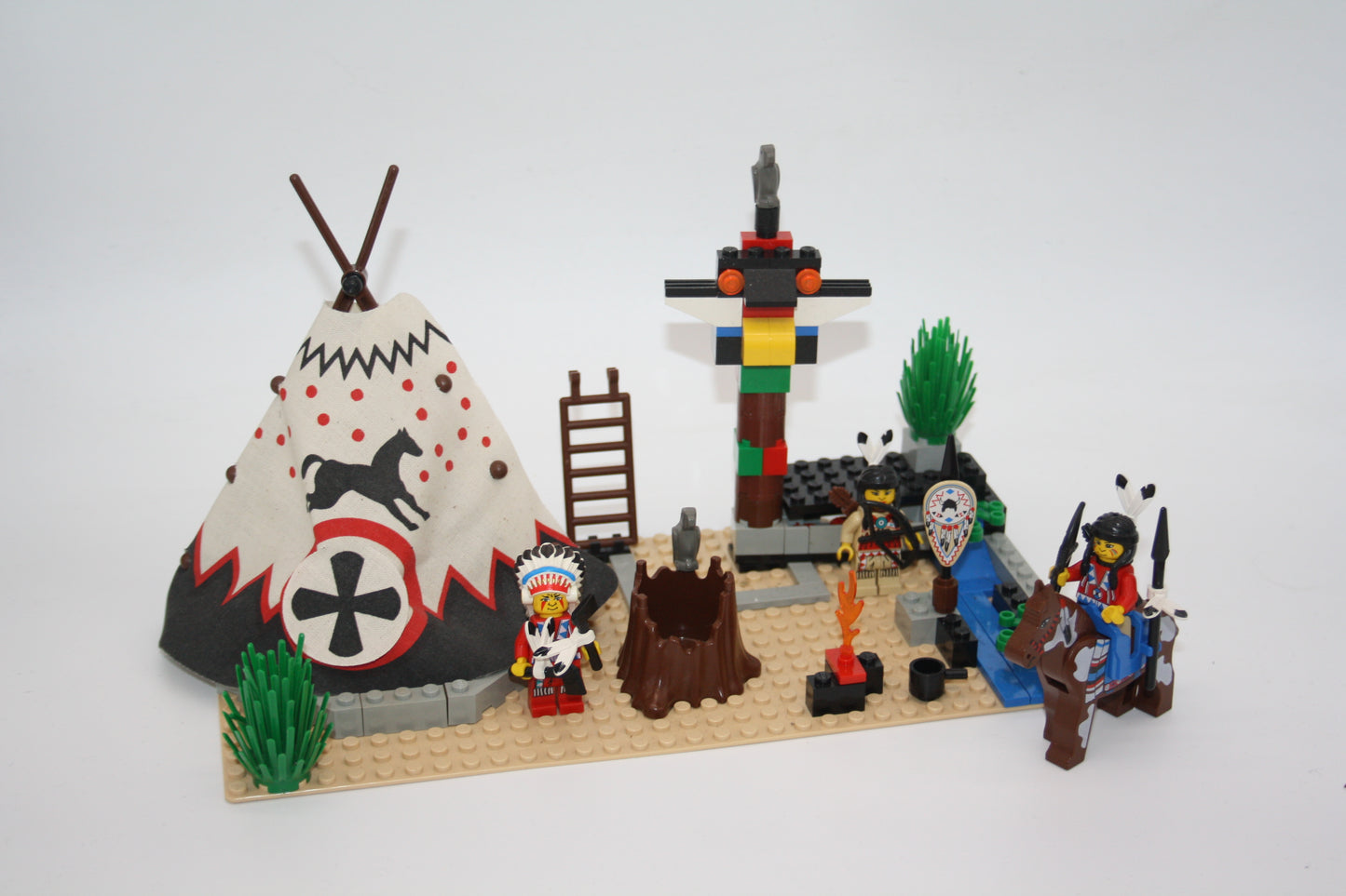 LEGO® Western Set - 6746 Indianer Häuptlingszelt Chiefs Tipi (Unvollständig)