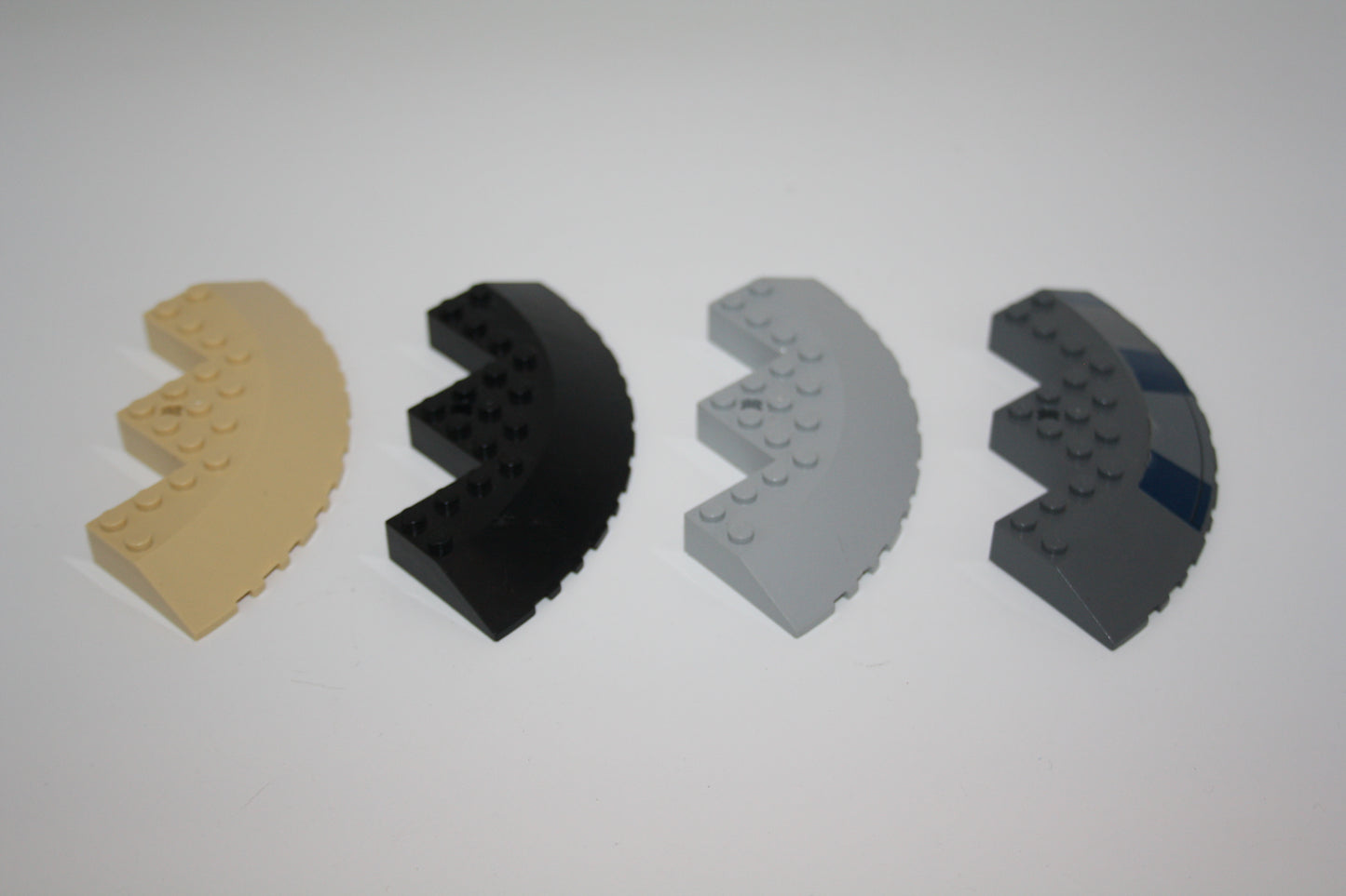 LEGO® - Stein runde Ecke 10x10 mit Neigung 33 Kante - versch. Farben - 58846 - Platten