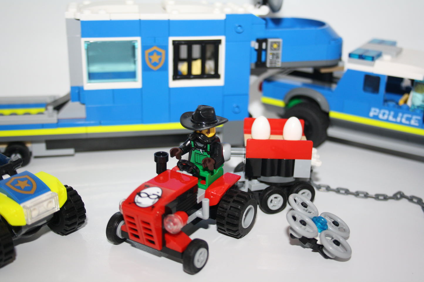 LEGO® City Set - 60315 Mobile Polizei-Einsatzzentrale - inkl. BA