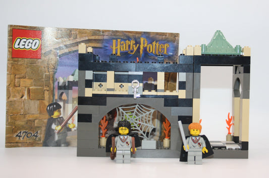 LEGO® - Harry Potter Set - 4704 Die Gruft mit den Geflügelten Schlüsseln - inkl. BA