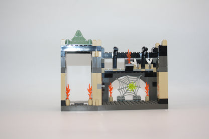 LEGO® - Harry Potter Set - 4704 Die Gruft mit den Geflügelten Schlüsseln - inkl. BA