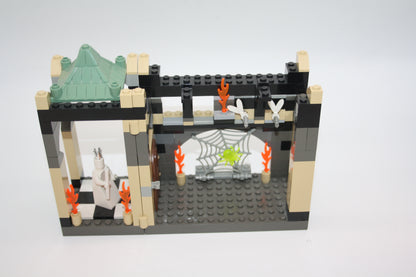 LEGO® - Harry Potter Set - 4704 Die Gruft mit den Geflügelten Schlüsseln - inkl. BA