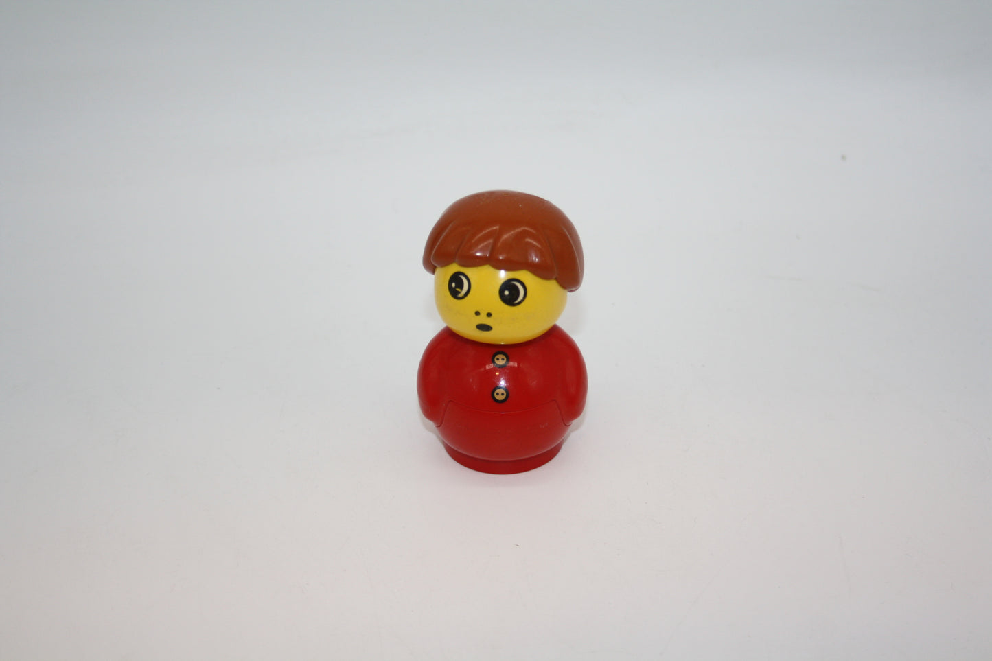 Primo® - Figur - rote Hose, roter Pullover & braune Haare - große Teile