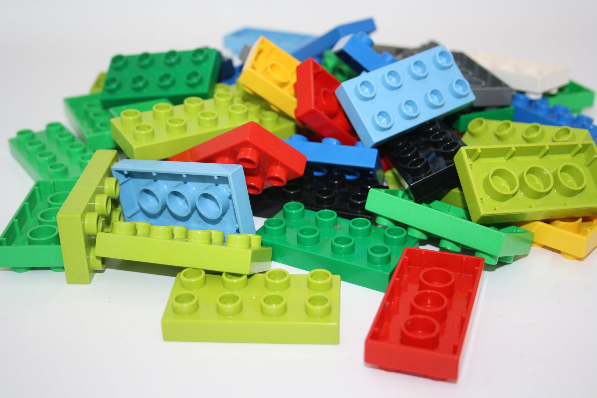 Duplo - 50x 8er Plättchen/2x4 Platten - bunt gemischt - Bauplatten - Grundplatten - Platten