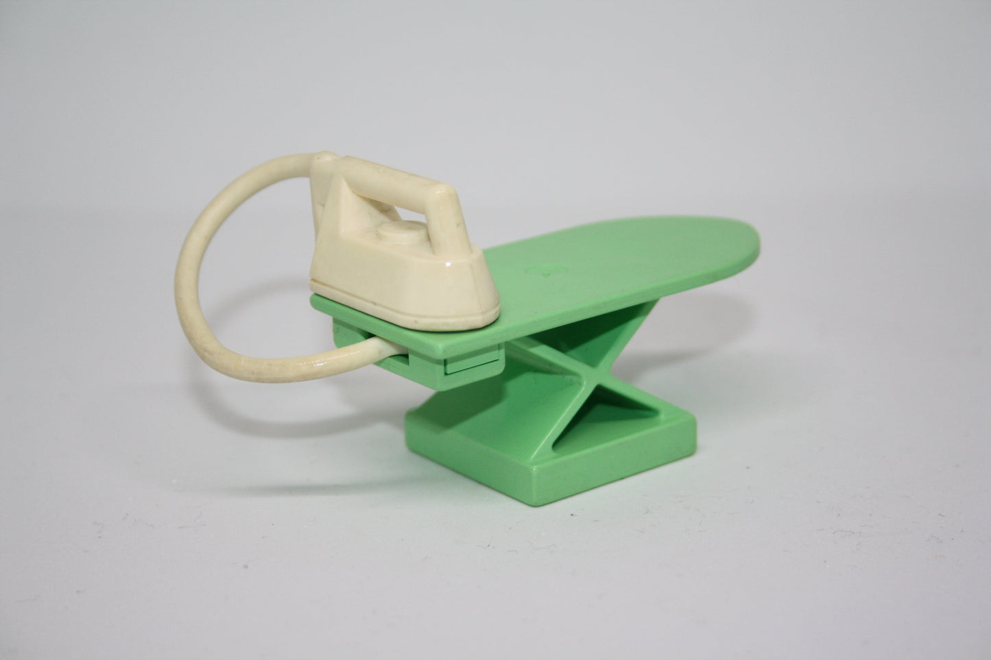 Duplo - Bügelbrett - Einrichtung - Möbel - Wohnraum - Haushaltsgeräte