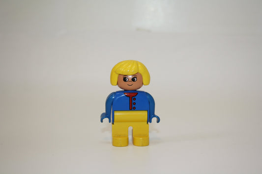 Duplo - Frau alt - gelbe Hose/blaues Oberteil gelbe Haare - Figur - Frau