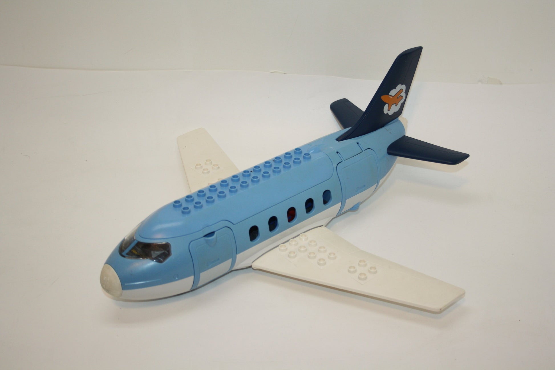 Duplo - großes Passagierflugzeug ohne Fahrwerk - hellblau/weiß - Flieger/Flugzeug - Flugzeuge Hubschrauber & Co