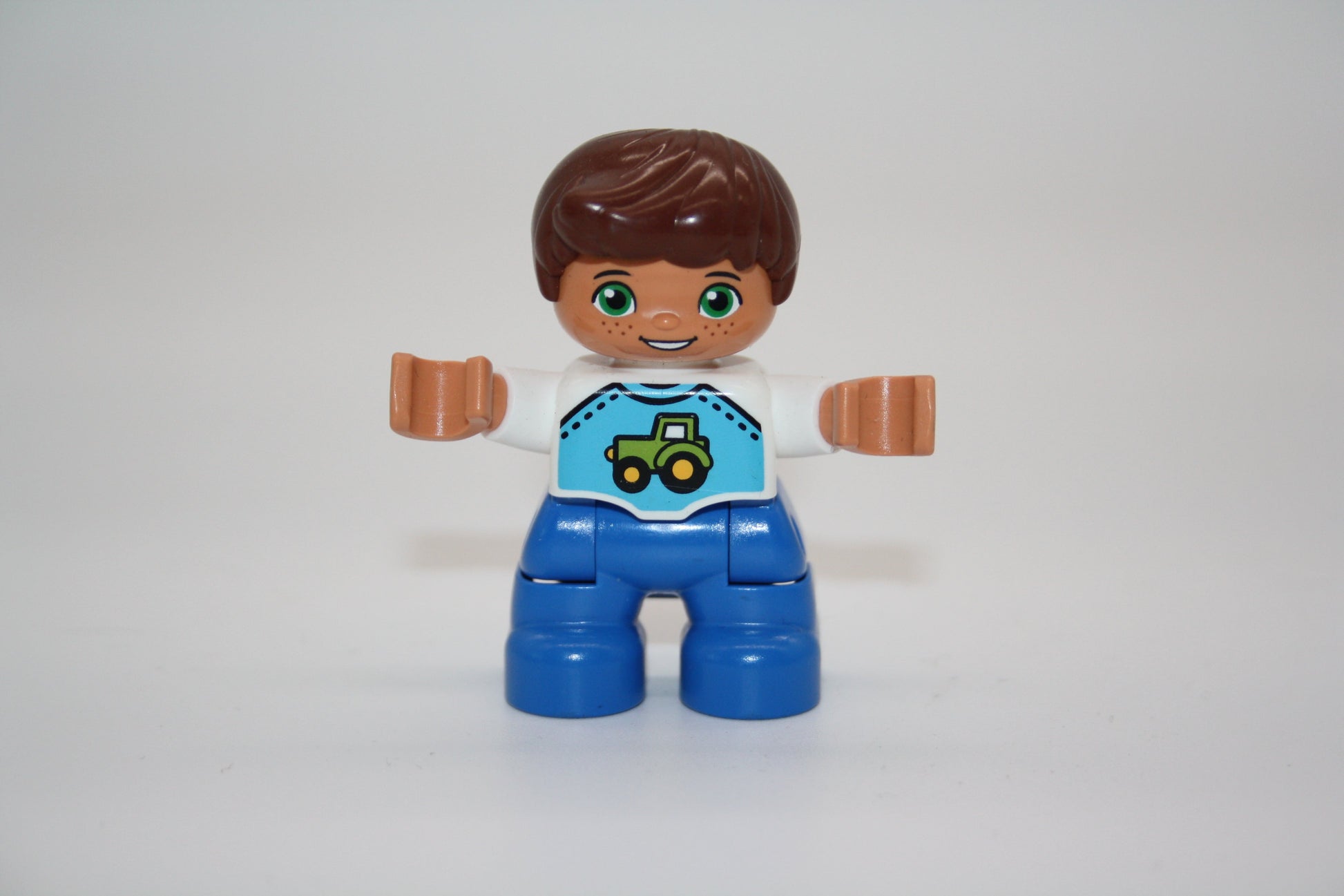 Duplo - Junge - Traktor auf Oberteil - Lian - Figur - Jungen