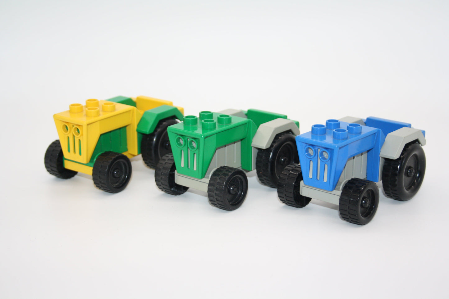 Duplo - kl. Traktoren/Trecker - versch. Farben - Bauernhof - Fahrzeuge - Fahrzeuge