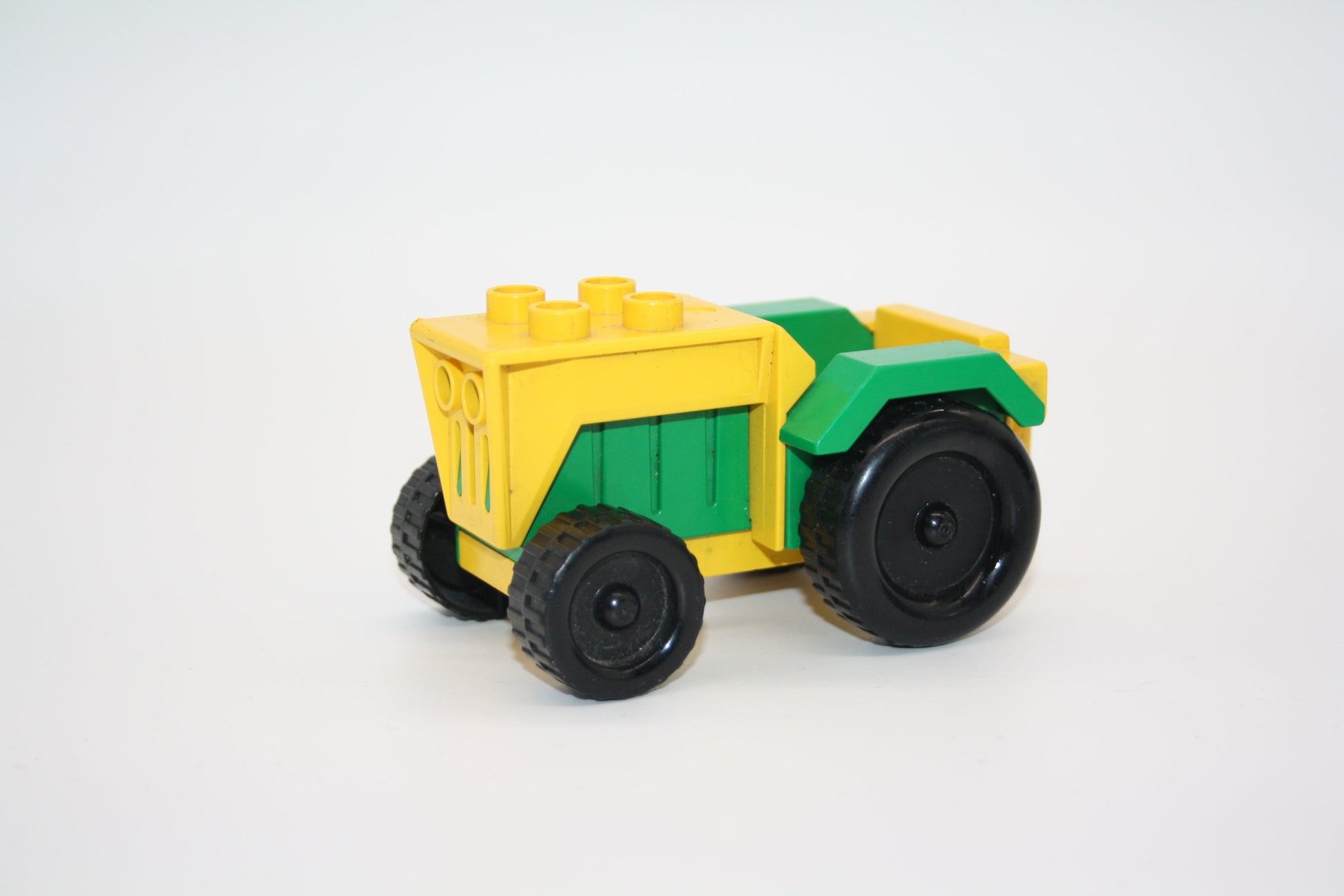 Duplo - kl. Traktoren/Trecker - versch. Farben - Bauernhof - Fahrzeuge - gelb-grün - Fahrzeuge