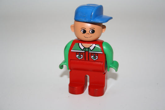 Duplo - Toolo Tankwart Tankwart - rote Hose/rotes Oberteil/blaue Cappie - Mann - Figur - Pilot/in