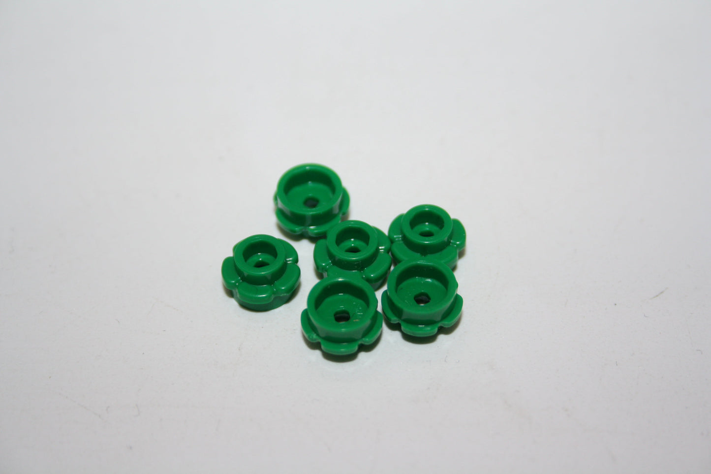 LEGO® - 1x1 Platte rund/ round plate with Flower edge - grün/green - 24866 - Grünzeug 6x-500x Sparpaket - 6x - Grünzeug