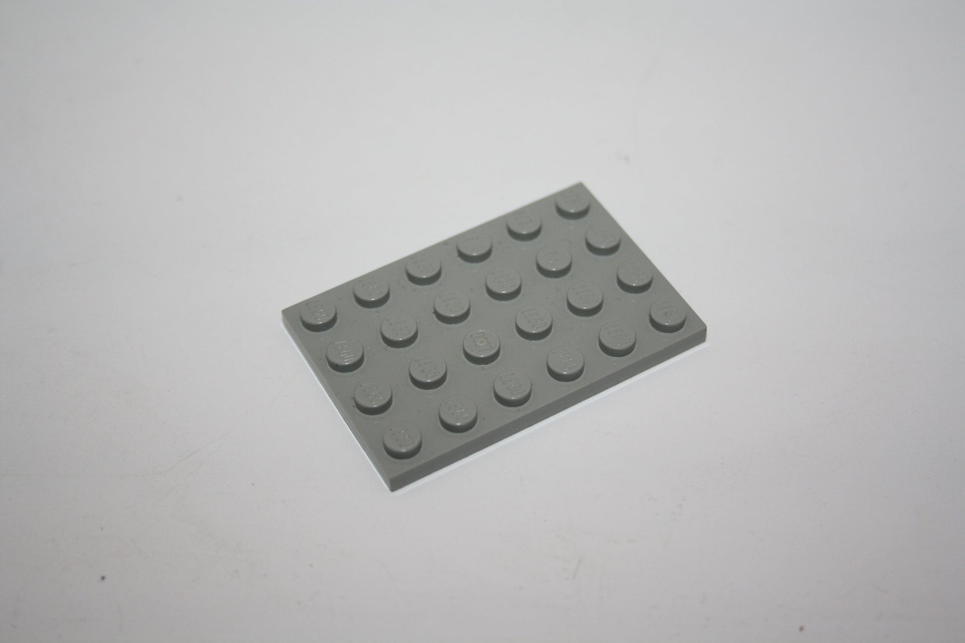LEGO® - 4x6 Platte - 3032 - versch. Farben - Platten - Base Plate - hellgrau-alt - Platten/Plättchen