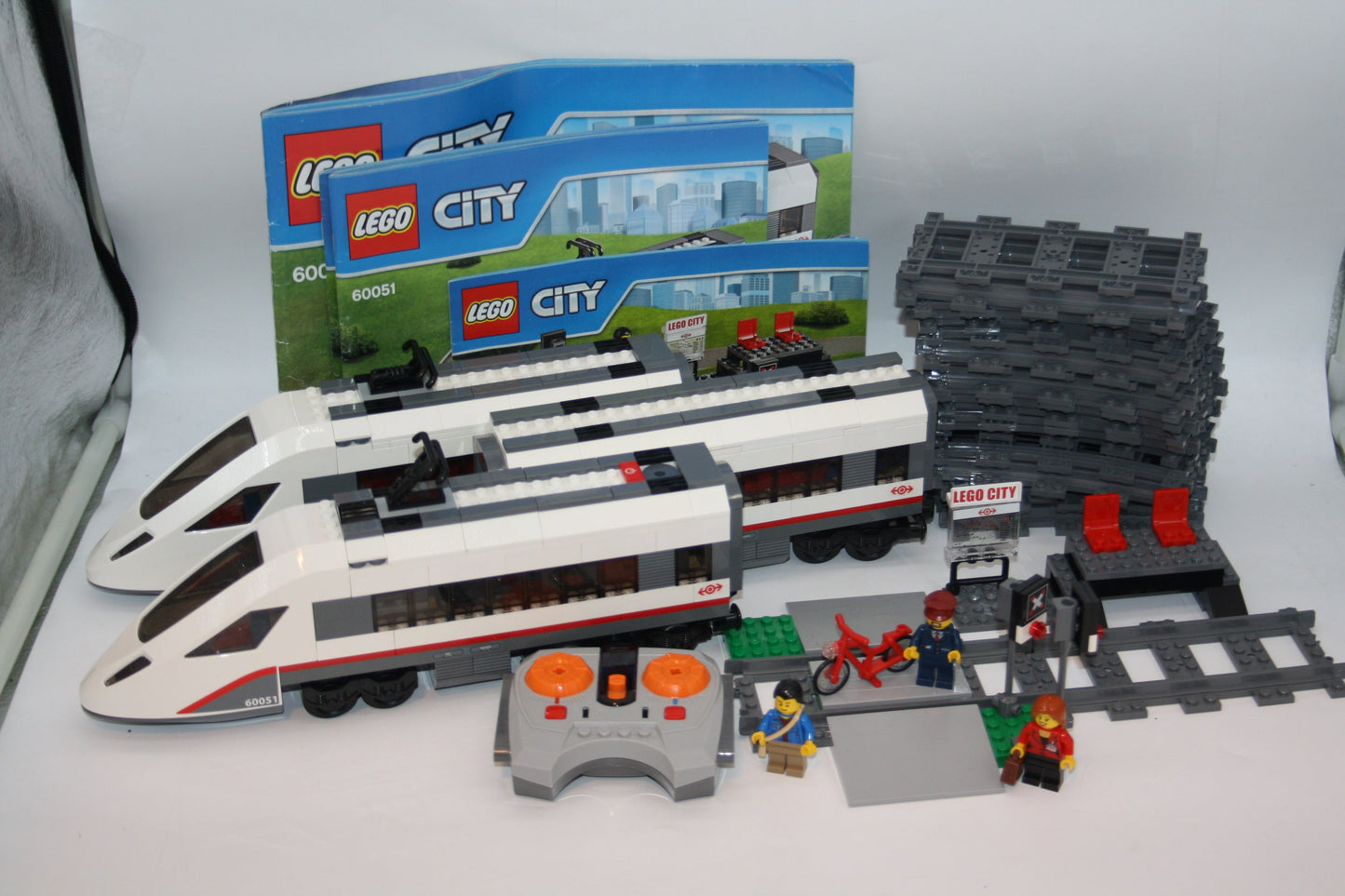 LEGO® City/Eisenbahn - Set 60051 Hochgeschwindigkeitszug ICE - Waggon/Wagon - inkl. BA - Loks/Waggons