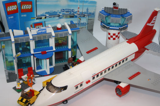 LEGO® - City Set - 3182 Großer Flughafen - inkl. BA - City/System Fahrzeuge