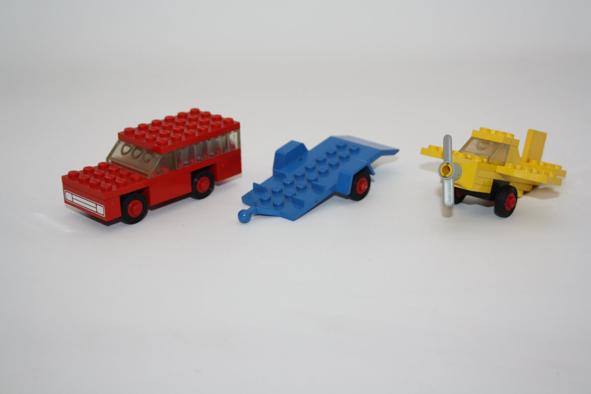 LEGO® - Classic Set - 660 Auto mit Flugzeug & Anhänger - Fahrzeuge