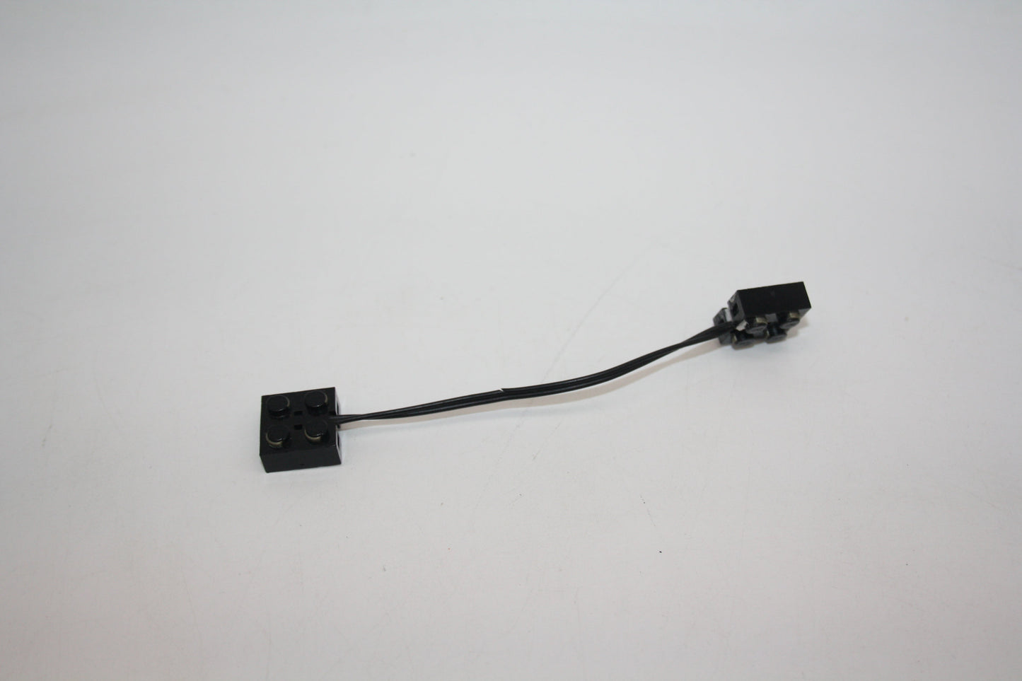 LEGO® - Elektro Draht mit Ziegel 2 x 2 x 2/3 Enden 15L - 5306 - schwarz - Stein/Brick - Eisenbahn - Ersatzteile/Zubehör