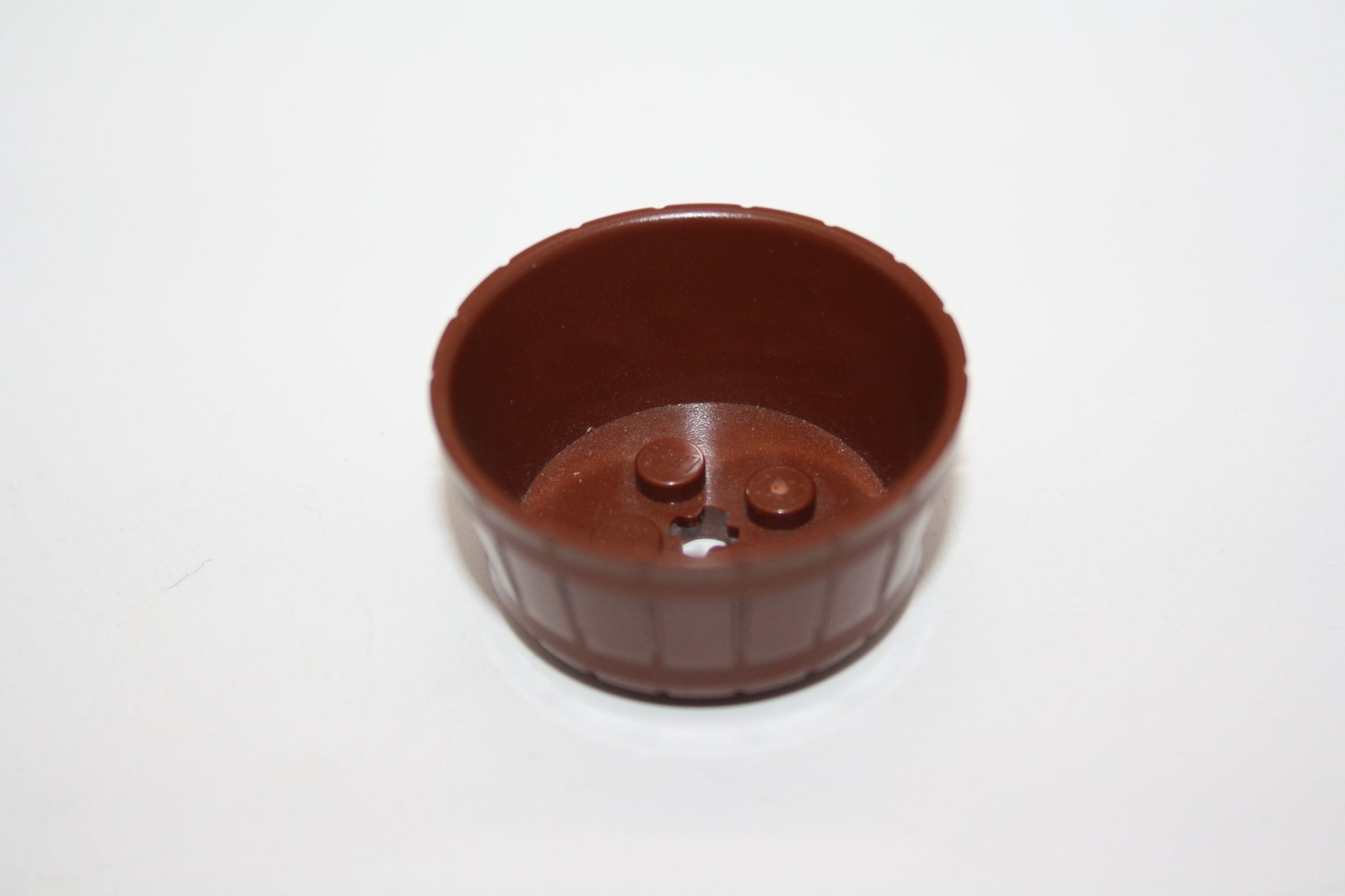 LEGO® - halbehohes Fass/Behälter/Tonne/Ausguck (5x5x2) - rotbraun - 64951 - Kisten/Truhen - braun (reddisch brown)