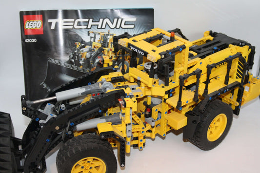LEGO® - Technic Set - 42030 VOLVO L350F Radlader - inkl. BA - Fahrzeuge