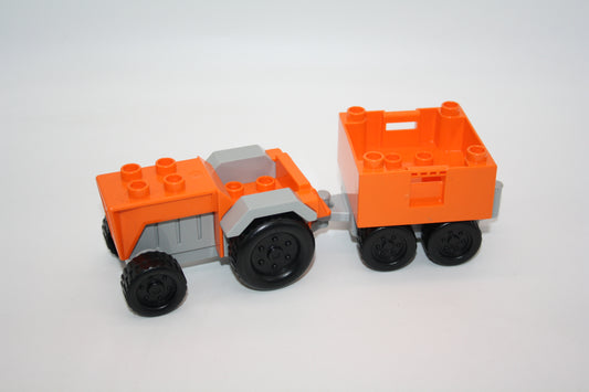 Duplo - kl. Traktoren/Trecker m. Gepäckwagen/Anhänger - orange - Flughafen - Fahrzeuge
