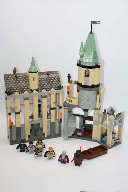 LEGO® - Harry Potter Set - 4709 Hogwarts Schloss - inkl. schlecht erhaltener BA
